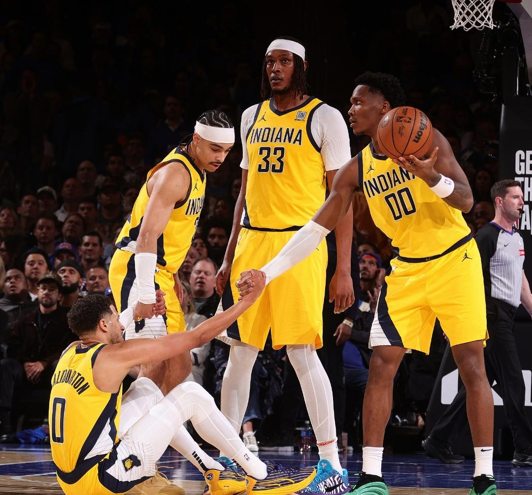今夜突围战来临;印第安纳步行者围绕NBA常规赛回应争议;球迷炸锅;更衣室氛围转暖的简单介绍 今夜突围战来临;印第安纳步行者围绕NBA常规赛回应争议;球迷炸锅;更衣室氛围转暖的简单介绍