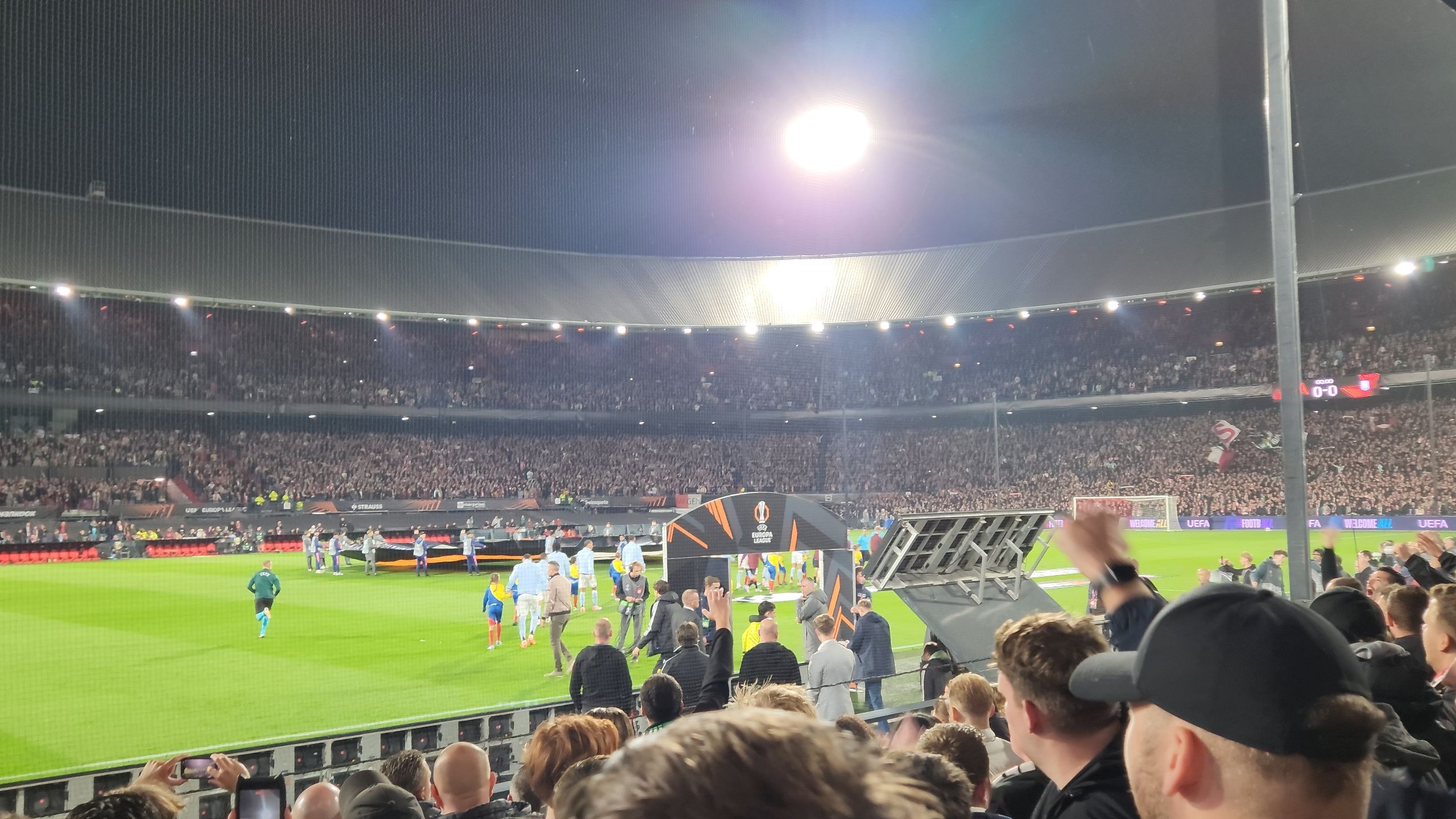 关于欧联集结日再迎强敌;阿斯顿维拉单刀错失;主帅态度:气氛紧张;身体对抗强度拉满的信息 关于欧联集结日再迎强敌;阿斯顿维拉单刀错失;主帅态度:气氛紧张;身体对抗强度拉满的信息